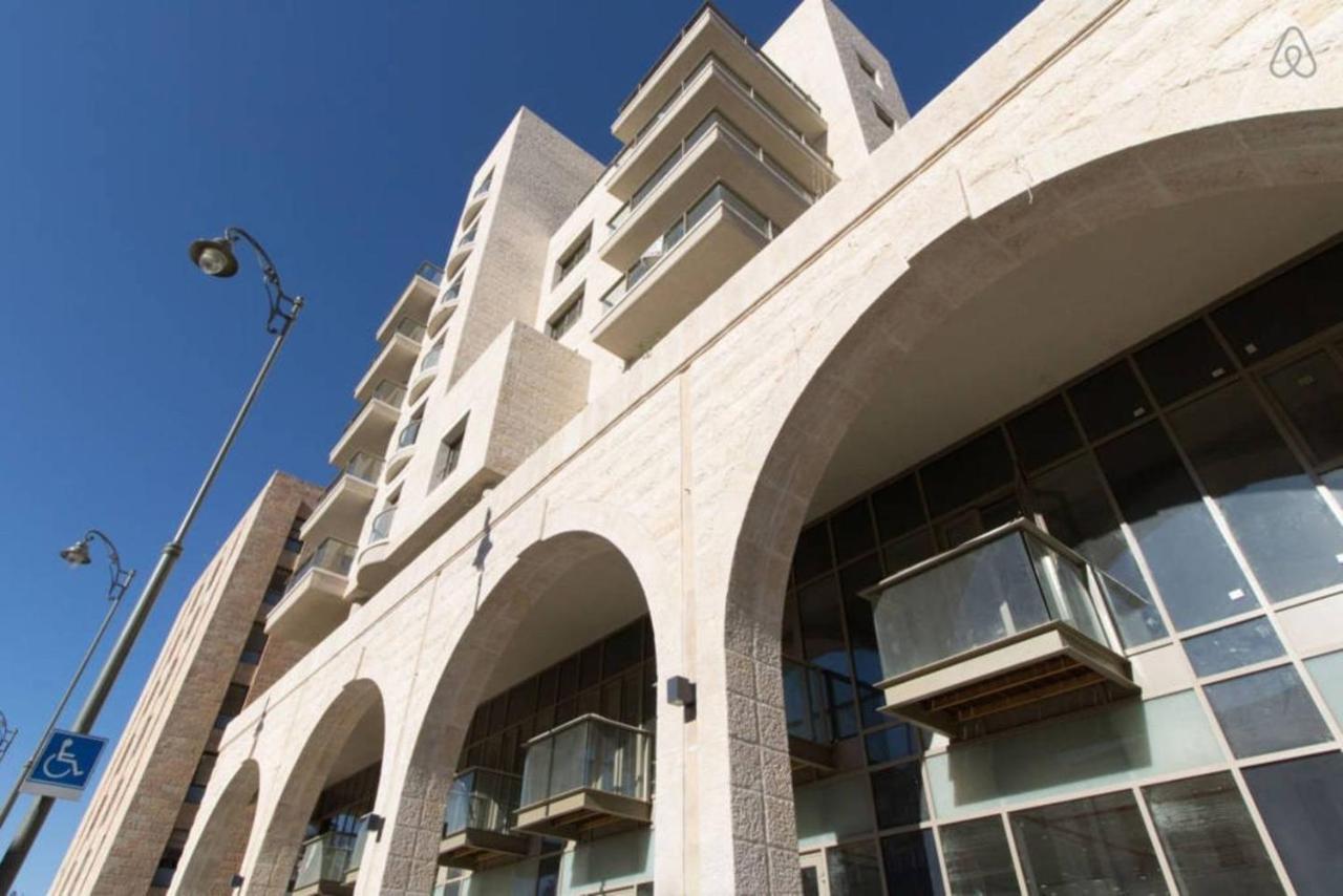 Exclusive Two-Bedroom Apartment With Parking Jerusalem Exteriör bild