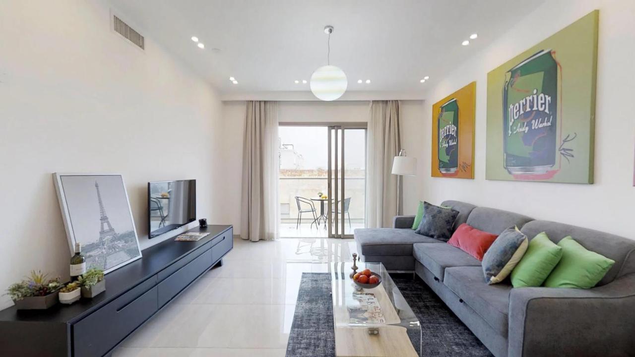 Exclusive Two-Bedroom Apartment With Parking Jerusalem Exteriör bild